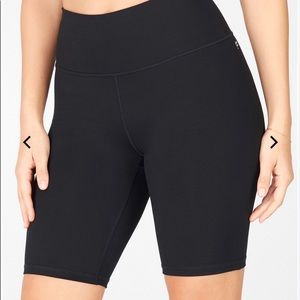 Fabletics High-Waisted PowerHold® Short 9"
